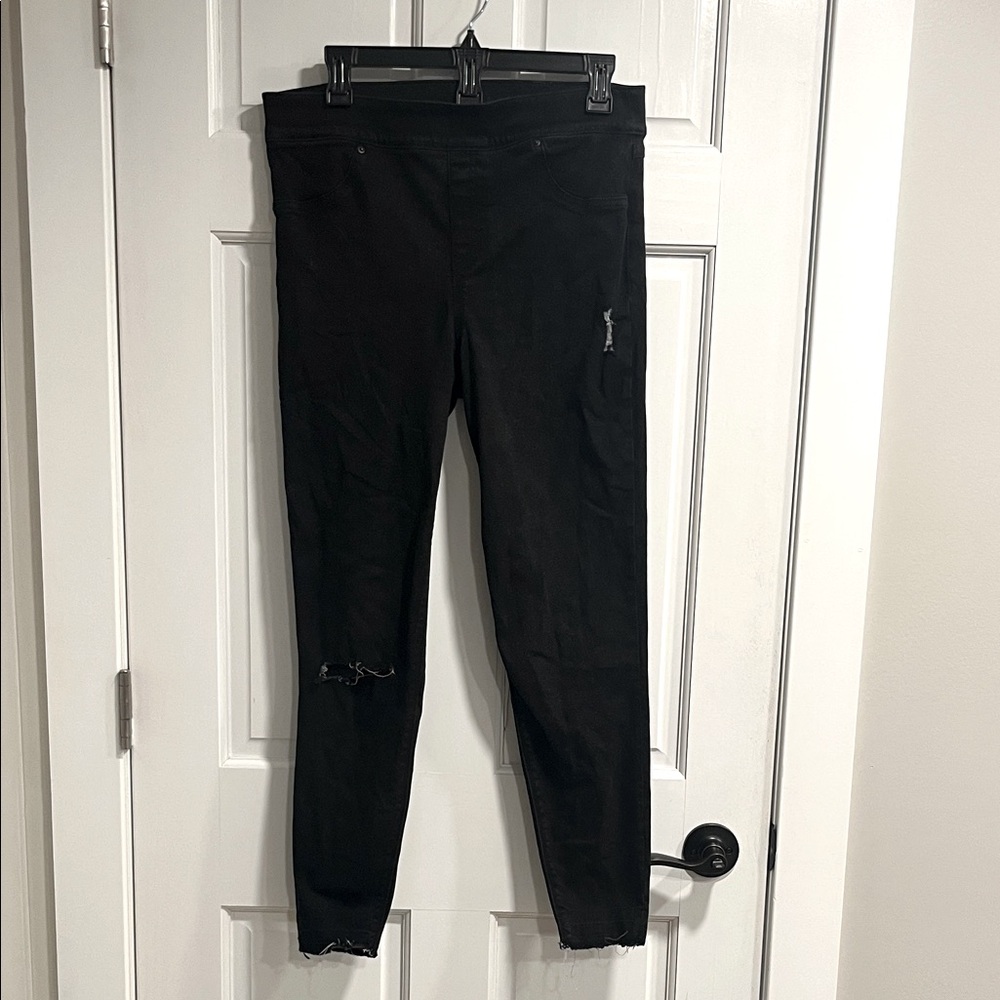 SPANX Black Distressed Pull on Jeans Size Large
